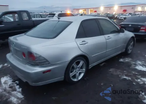 2001 Lexus Is 300 из США, поврежденный, VIN JTHBD182810029089
